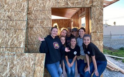Students Share the Love of Jesus in Tijuana, Mexico